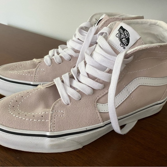 Vans Off The Wall Sk8 Hi tops in blush pink - almost new - Picture 3 of 4